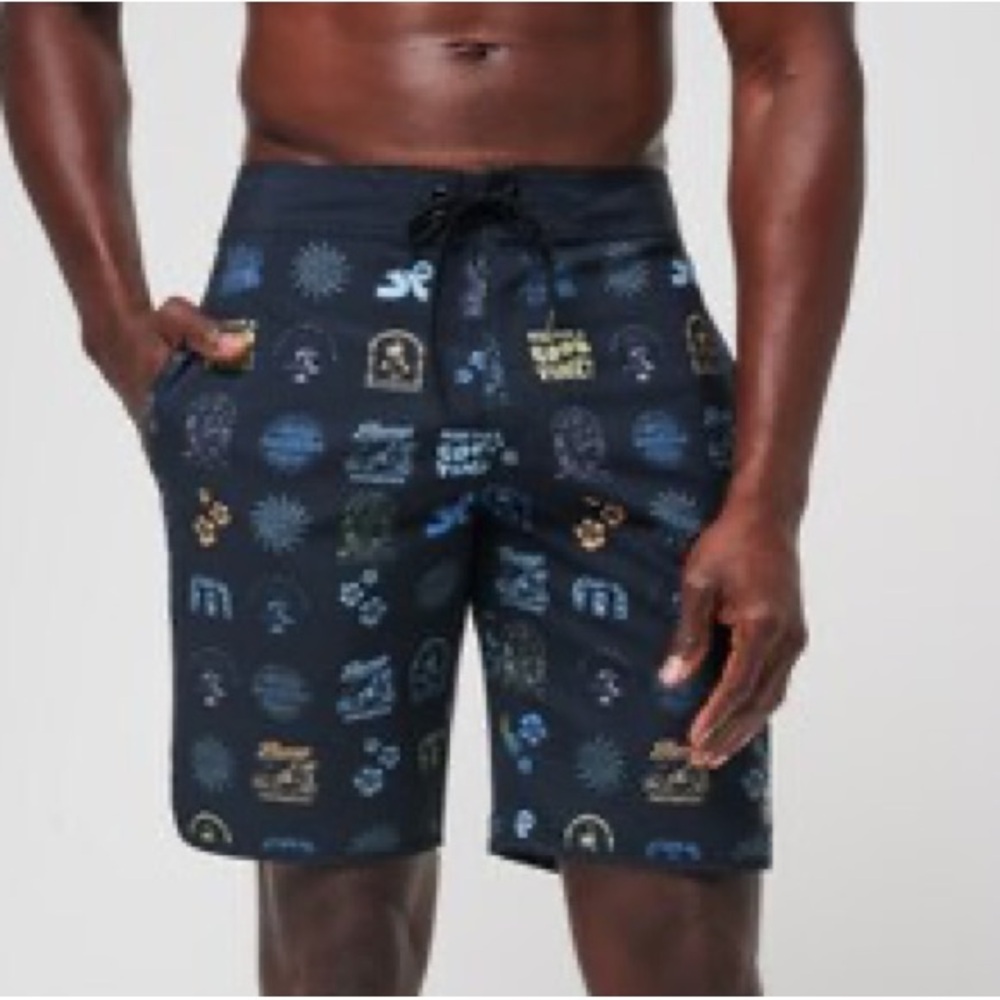TRAVIS MATHEW men’s LONGBOARDERS BOARDSHORT